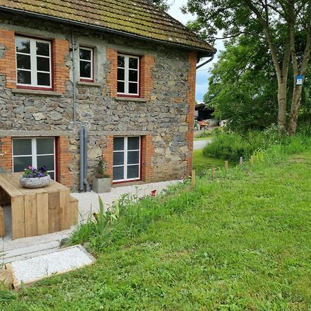 Apartamento Le Montaurier Combrailles Exterior foto